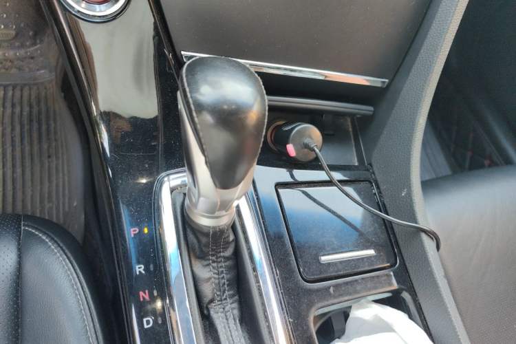 Used Honda Spirior 2015 2.0L Collector's Edition Gear Lever