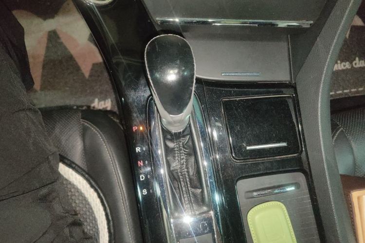 Used Honda Spirior 2015 2.0L Collector's Edition Gear Lever