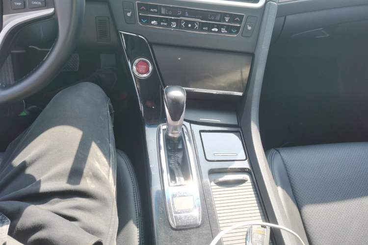 Used Honda Spirior 2015 2.4L Prestige Edition Gear Lever