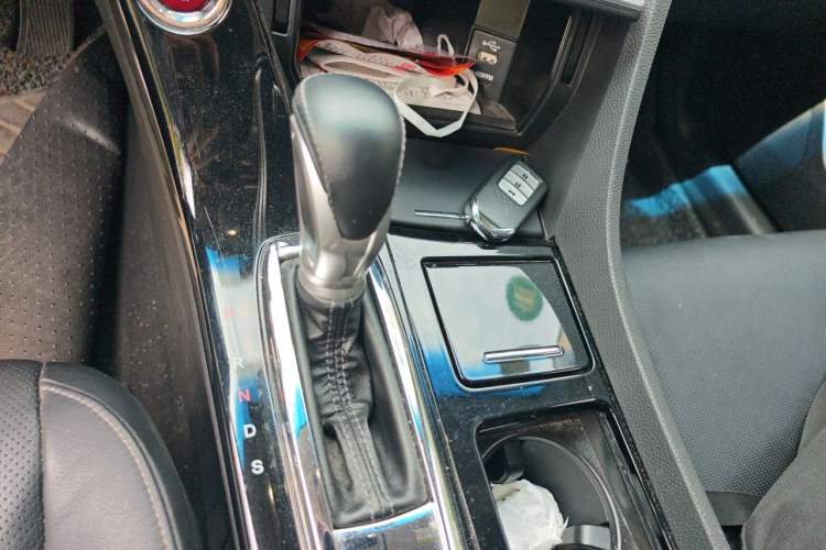 Used Honda Spirior 2015 2.4L Prestige Edition Gear Lever