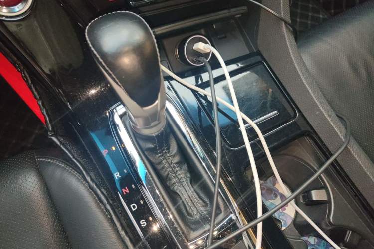 Used Honda Spirior 2015 2.4L Prestige Edition Gear Lever