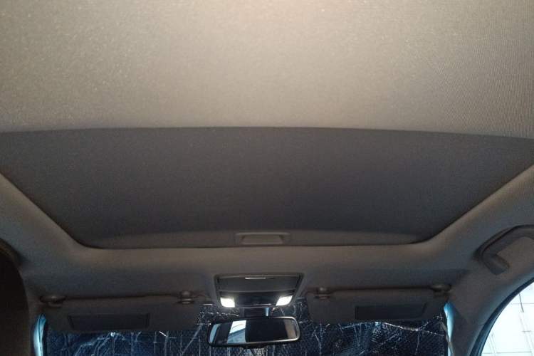 Used Honda Spirior 2015 2.0L Prestige Edition Headliner