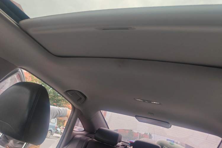 Used Honda Spirior 2015 2.0L Prestige Edition Headliner