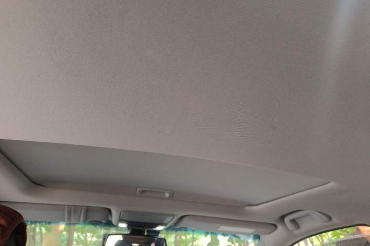 Used Honda Spirior 2015 2.0L Prestige Edition Headliner