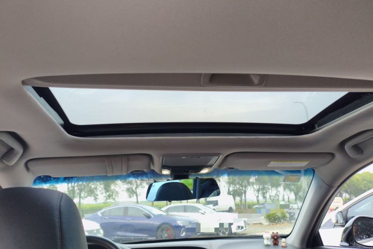 Used Honda Spirior 2015 2.4L Prestige Edition Headliner