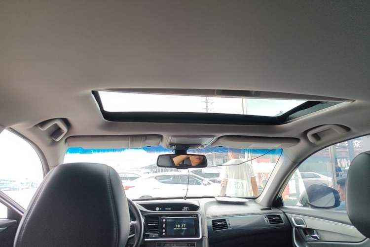 Used Honda Spirior 2015 2.0L Prestige Edition Headliner