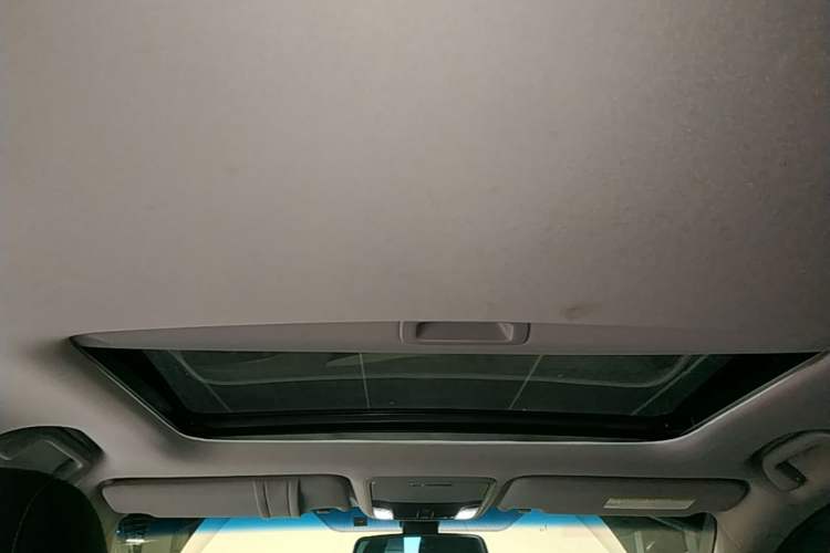 Used Honda Spirior 2015 2.0L Prestige Edition Headliner