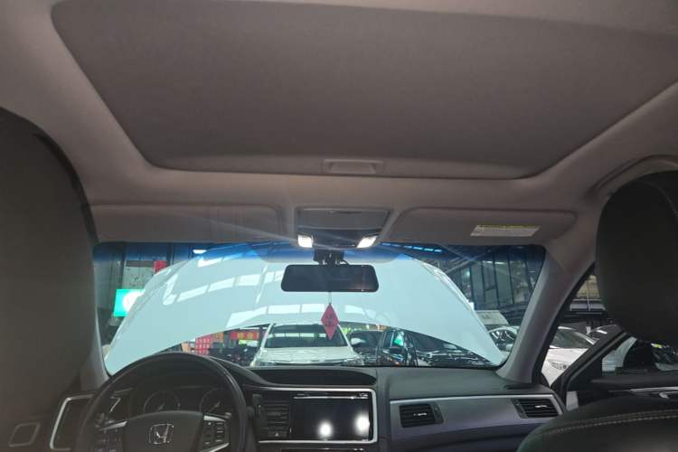 Used Honda Spirior 2015 2.0L Prestige Edition Headliner