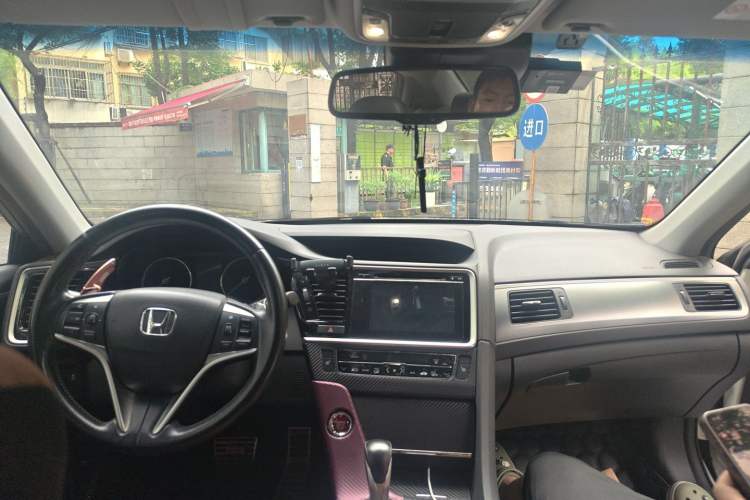 Used Honda Spirior 2015 2.4L Prestige Edition Headliner