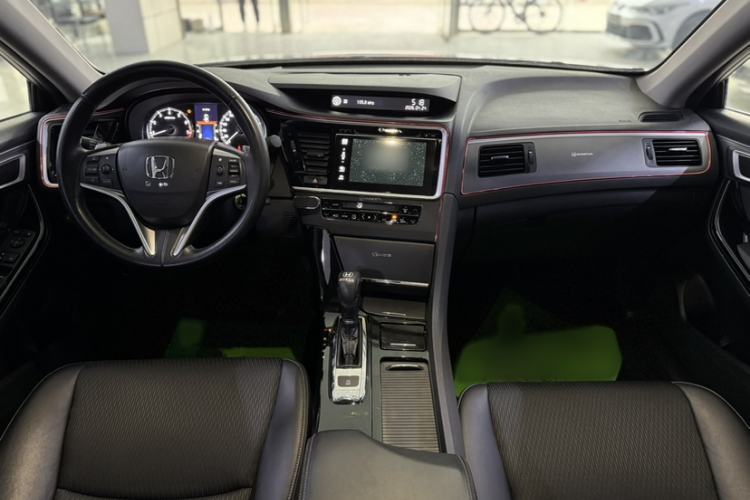 Used Honda Spirior 2015 2.0L Prestige Edition Interior 2