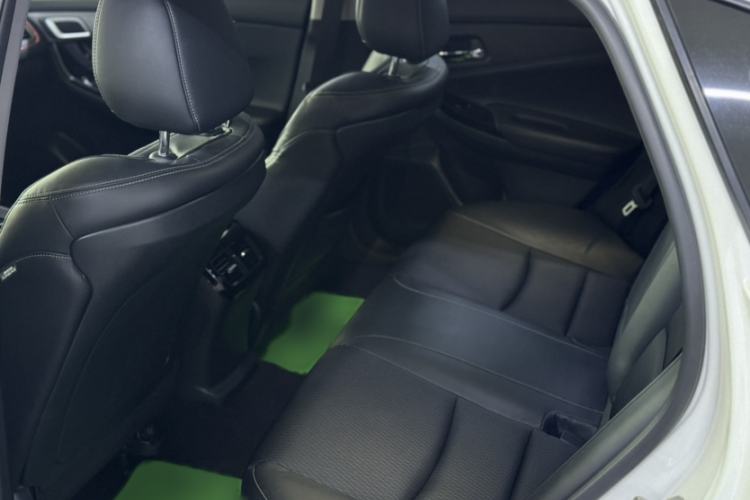 Used Honda Spirior 2015 2.0L Prestige Edition Interior 3