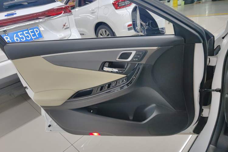 Used Honda Spirior 2015 2.0L Collector's Edition Left Front Door Interior