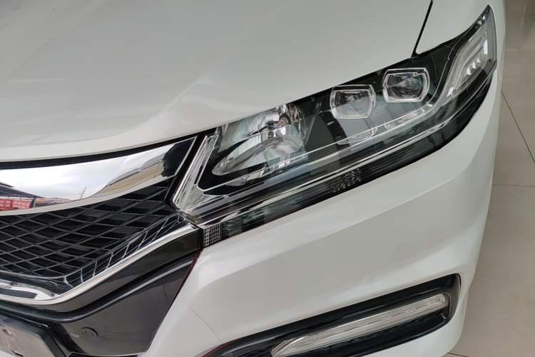 Used Honda Spirior 2015 2.0L Prestige Edition Left Front Headlight