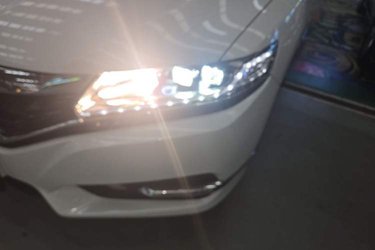 Used Honda Spirior 2015 2.0L Prestige Edition Left Front Headlight