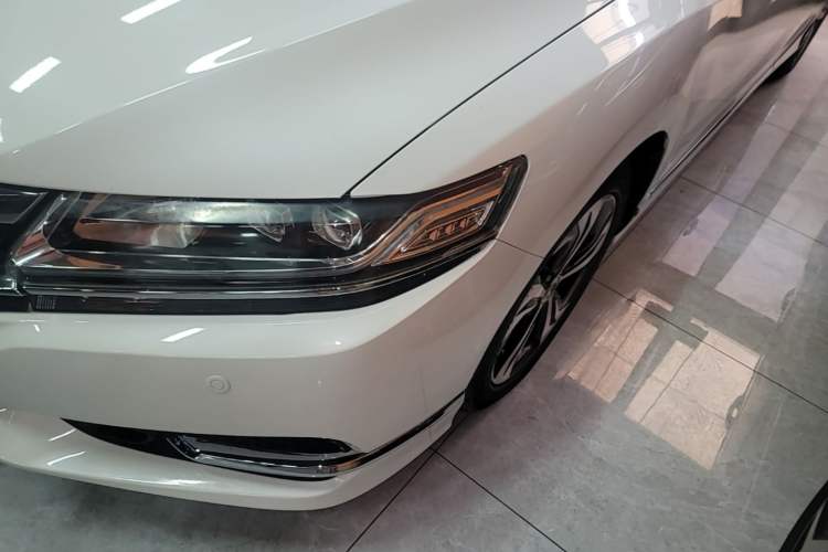 Used Honda Spirior 2015 2.4L Prestige Edition Left Front Headlight