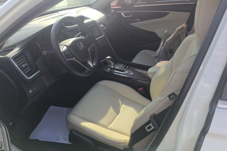 Used Honda Spirior 2015 2.0L Luxury Edition Left Front Seat
