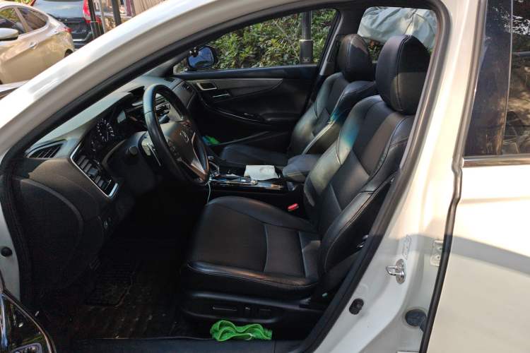 Used Honda Spirior 2015 2.0L Prestige Edition Left Front Seat
