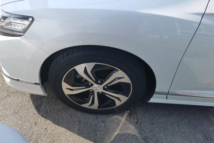 Used Honda Spirior 2015 2.4L Prestige Edition Left Front Wheel Hub