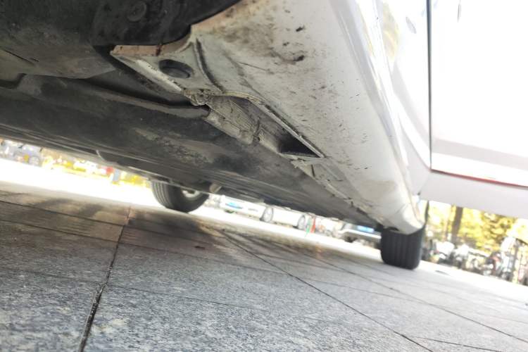 Used Honda Spirior 2015 2.0L Luxury Edition Left Side Sill