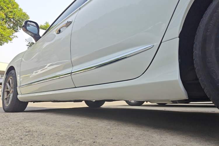 Used Honda Spirior 2015 2.0L Luxury Edition Left Side Sill