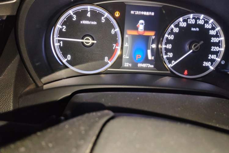 Used Honda Spirior 2015 2.0L Collector's Edition Odometer Close Up