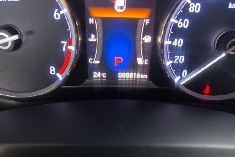 Used Honda Spirior 2015 2.0L Luxury Edition Odometer Close Up