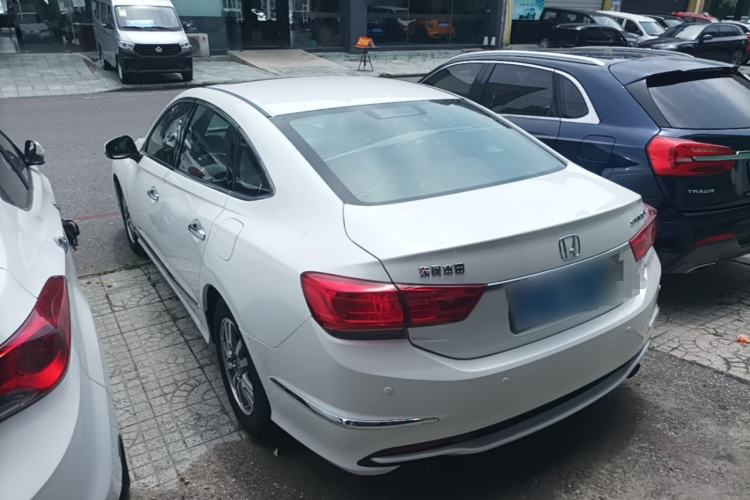 Used Honda Spirior 2015 2.0L Collector's Edition Rear Left 45 Deg