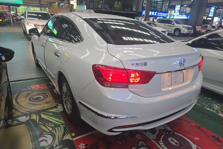 Used Honda Spirior 2015 2.0L Prestige Edition Rear Left 45 Deg
