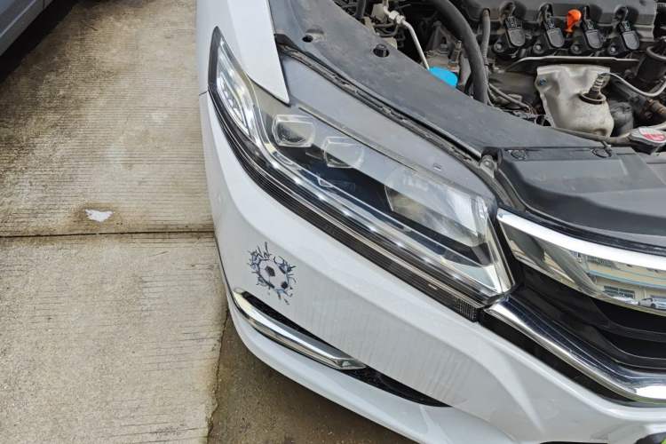 Used Honda Spirior 2015 2.0L Prestige Edition Right Front Headlight