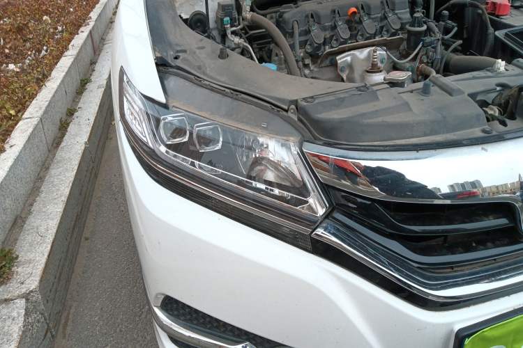 Used Honda Spirior 2015 2.0L Prestige Edition Right Front Headlight