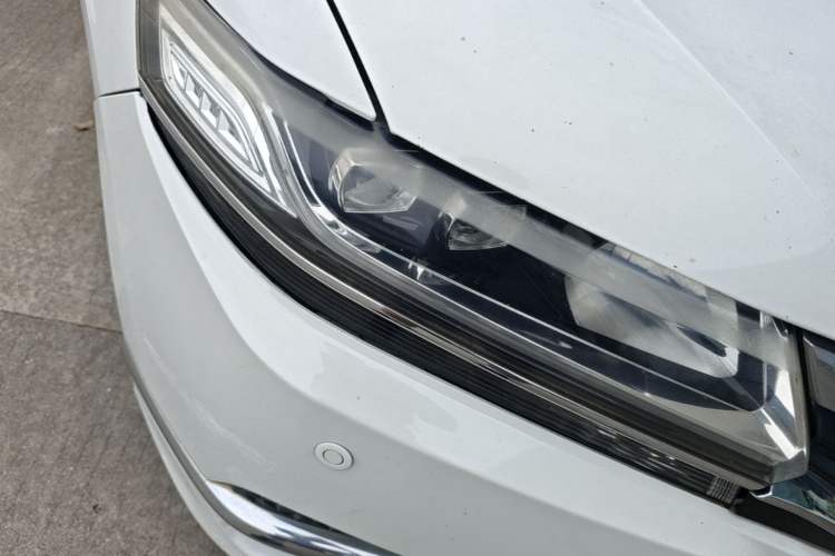 Used Honda Spirior 2015 2.4L Prestige Edition Right Front Headlight