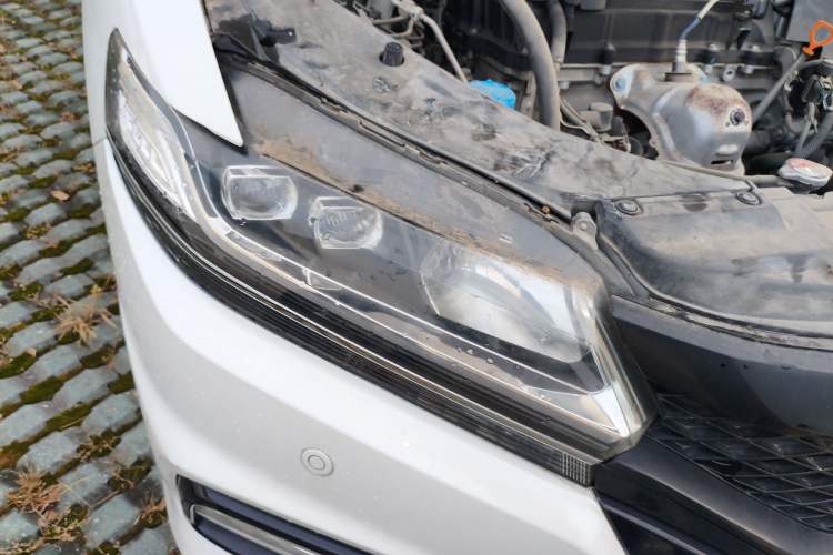 Used Honda Spirior 2015 2.4L Prestige Edition Right Front Headlight