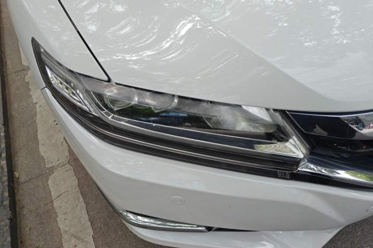 Used Honda Spirior 2015 2.4L Prestige Edition Right Front Headlight