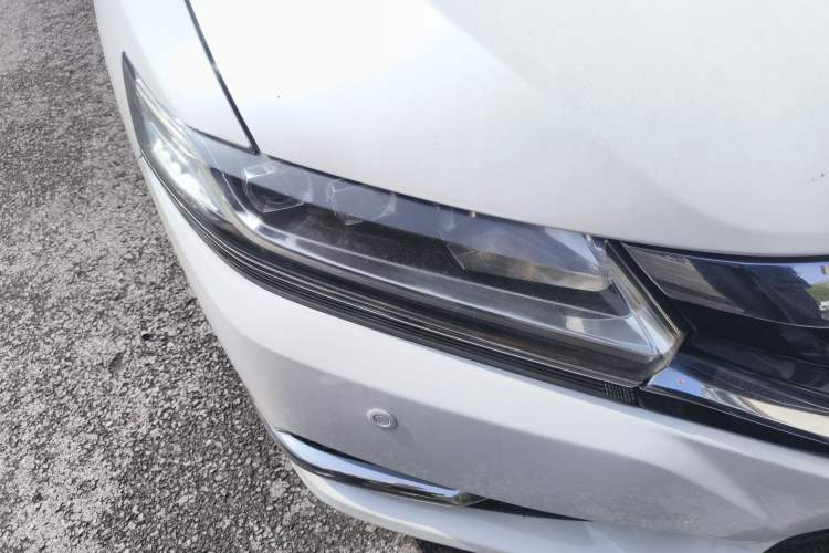 Used Honda Spirior 2015 2.4L Prestige Edition Right Front Headlight