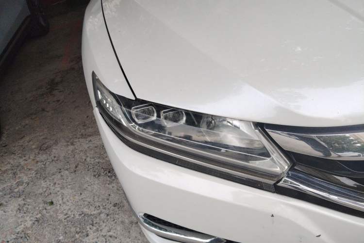 Used Honda Spirior 2015 2.0L Prestige Edition Right Front Headlight