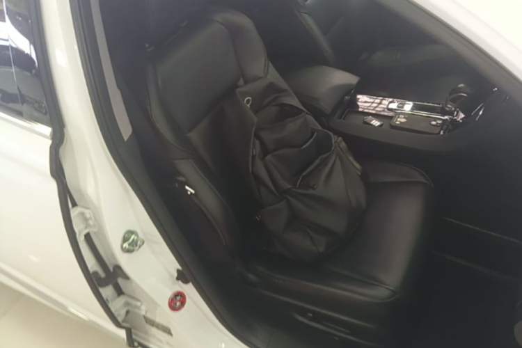 Used Honda Spirior 2015 2.4L Prestige Edition Right Front Seat