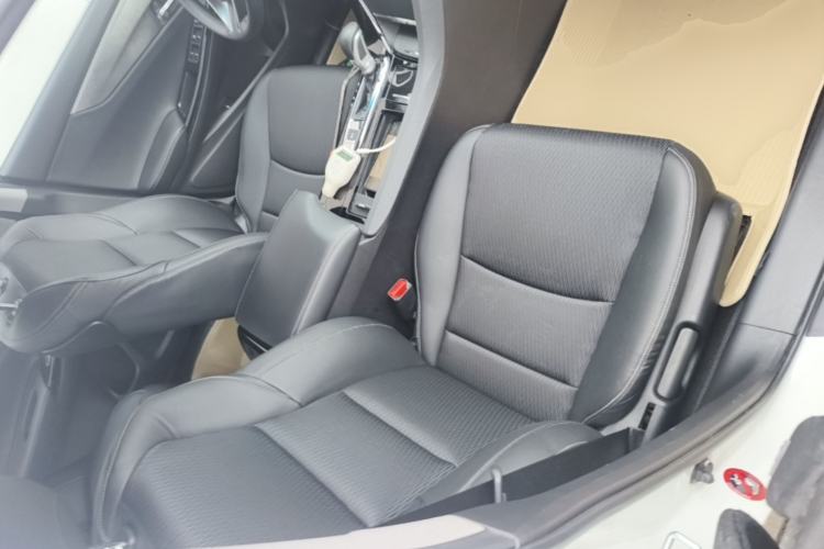 Used Honda Spirior 2015 2.0L Prestige Edition Right Front Seat
