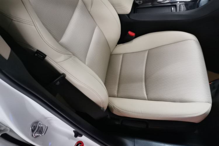 Used Honda Spirior 2015 2.0L Luxury Edition Right Front Seat