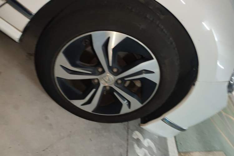 Used Honda Spirior 2015 2.4L Prestige Edition Right Front Wheel Hub