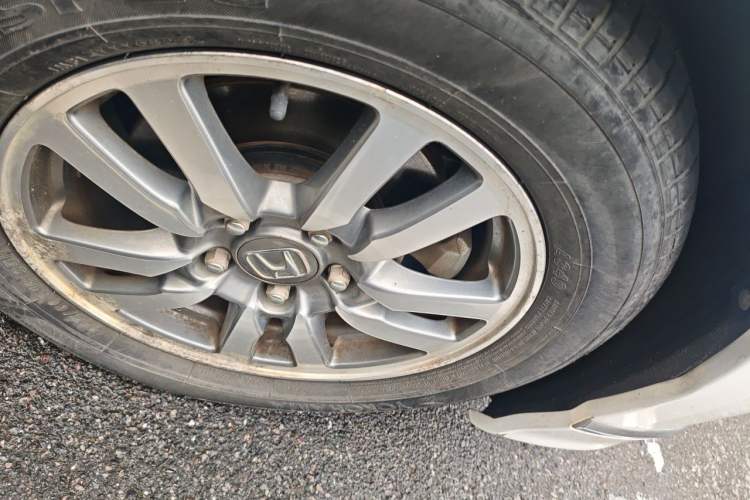 Used Honda Spirior 2015 2.0L Collector's Edition Right Front Wheel Hub
