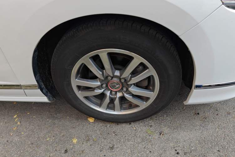 Used Honda Spirior 2015 2.0L Prestige Edition Right Front Wheel Hub