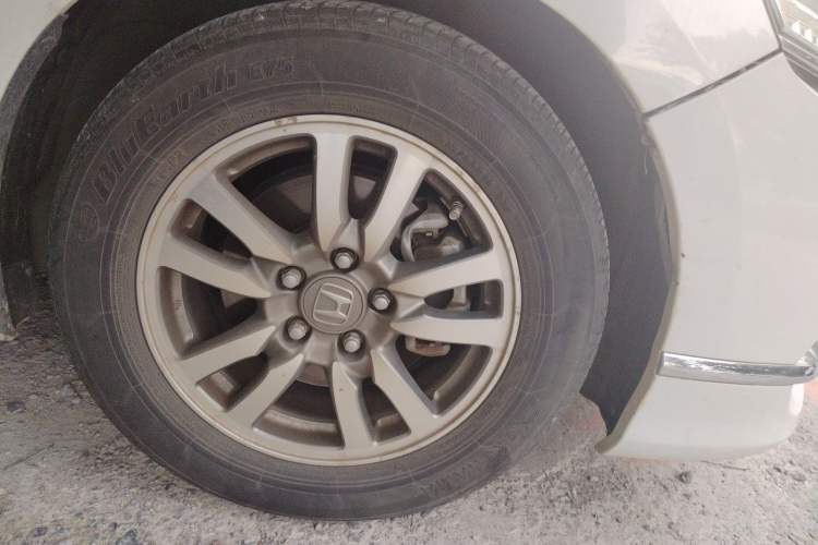 Used Honda Spirior 2015 2.0L Prestige Edition Right Front Wheel Hub