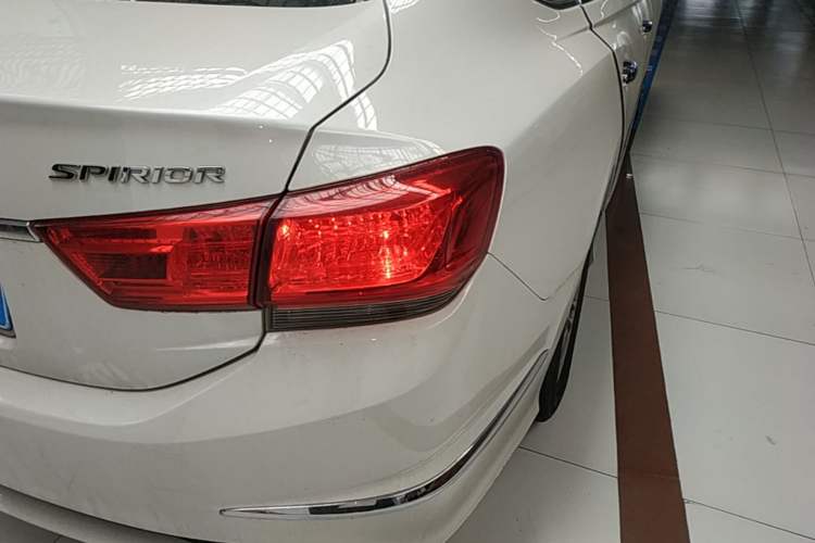 Used Honda Spirior 2015 2.0L Prestige Edition Right Rear Taillight