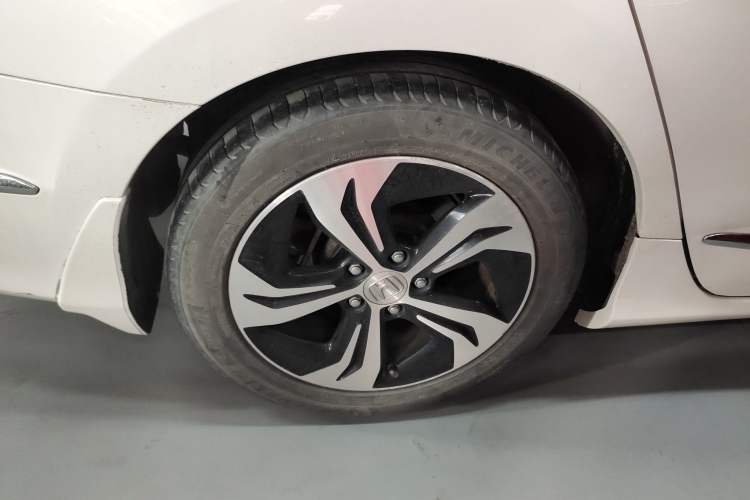 Used Honda Spirior 2015 2.4L Prestige Edition Right Rear Wheel Hub