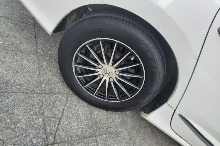 Used Honda Spirior 2015 2.0L Luxury Edition Right Rear Wheel Hub