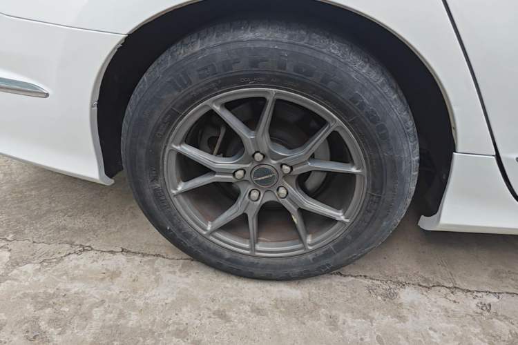 Used Honda Spirior 2015 2.0L Luxury Edition Right Rear Wheel Hub