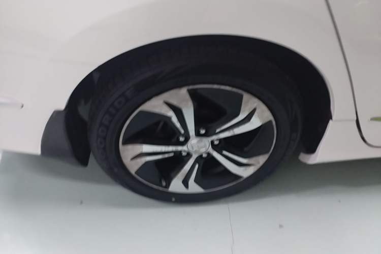 Used Honda Spirior 2015 2.4L Prestige Edition Right Rear Wheel Hub