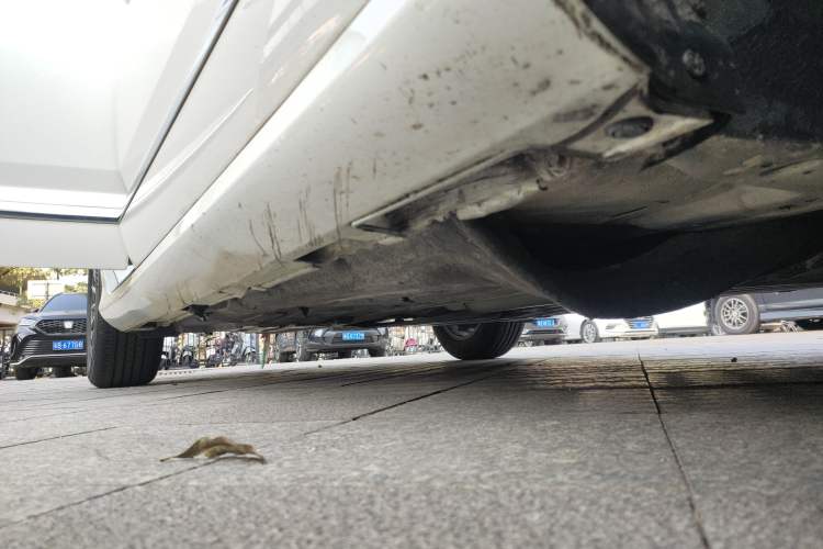 Used Honda Spirior 2015 2.0L Luxury Edition Right Side Sill