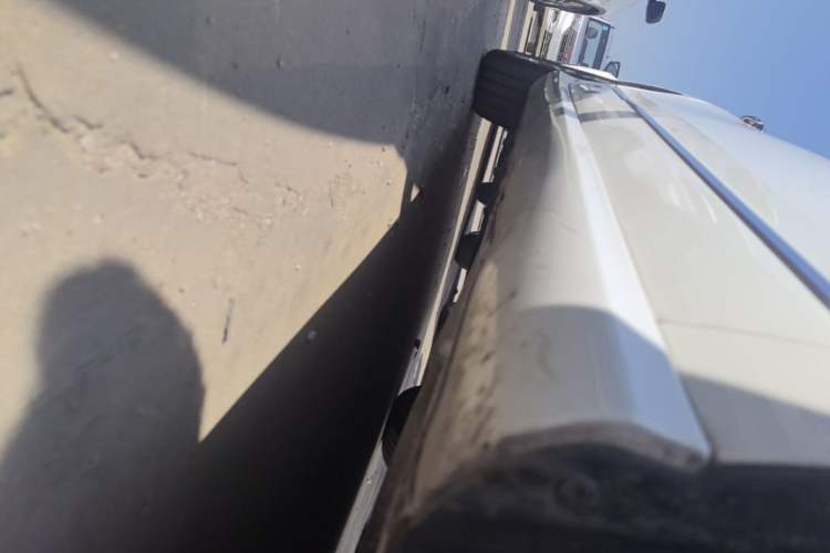Used Honda Spirior 2015 2.0L Luxury Edition Right Side Sill