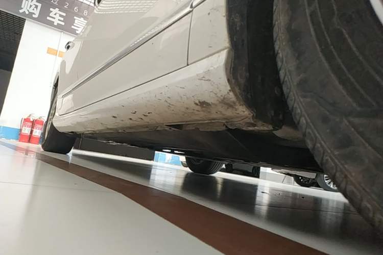 Used Honda Spirior 2015 2.0L Prestige Edition Right Side Sill